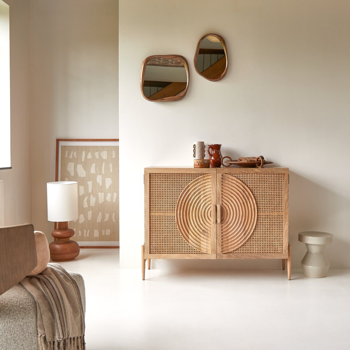 SINA mangófa és rattan tálalószekrény 114x90