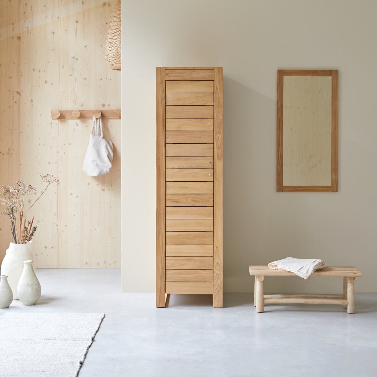 MINIMALYS teakfa szimpla gardrób 180