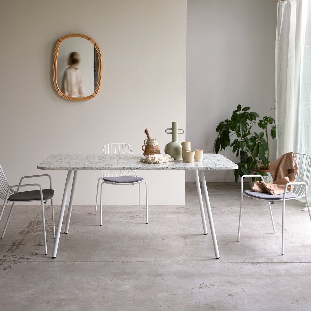 ELIO prémium terrazzo és fém asztal zöld 160x90