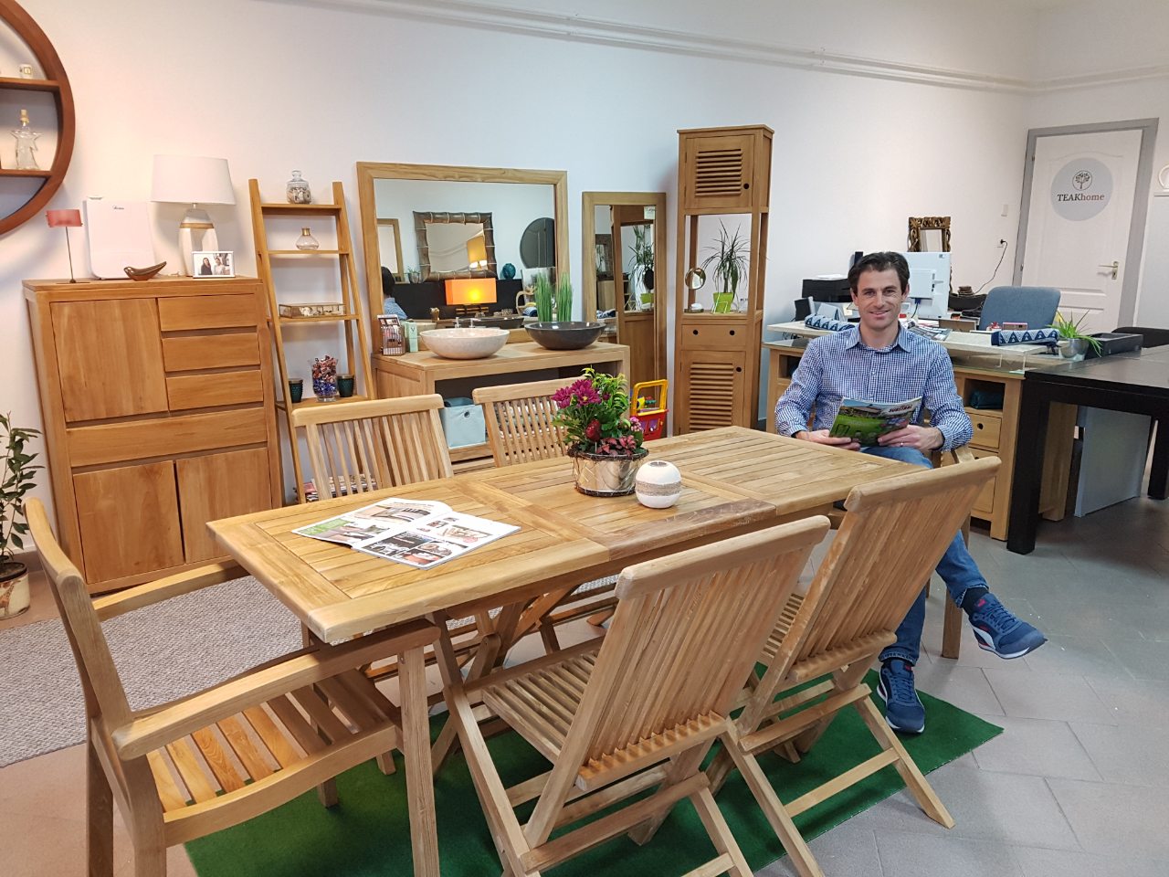 TEAKhome Székesfehérvár